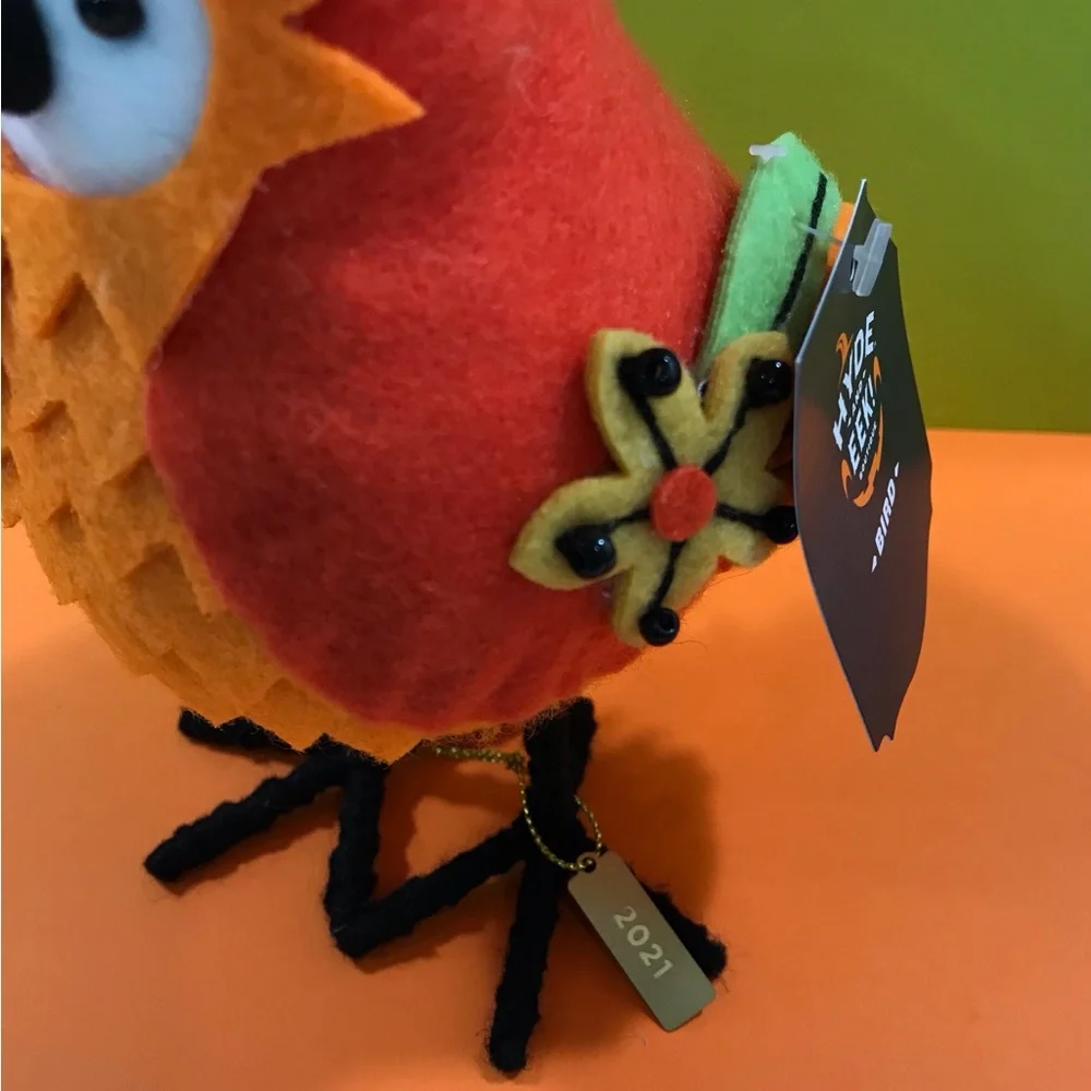Target Halloween 2021 Hyde & Eek TRUMPET Bird